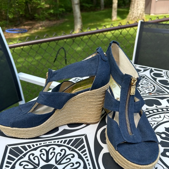 Michael Kors Wedges - Picture 3 of 3